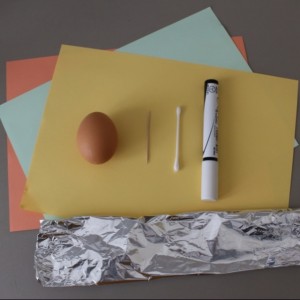 œuf surprise de Pâques