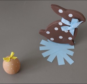 œuf surprise de Pâques