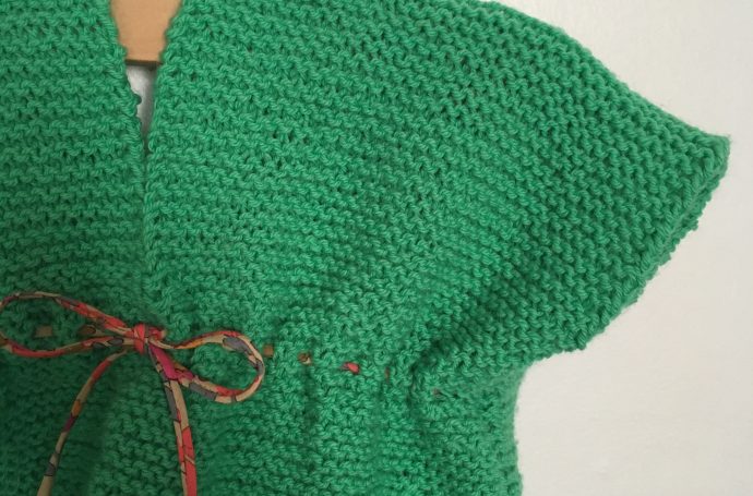 petite robe facile au tricot 3 mois